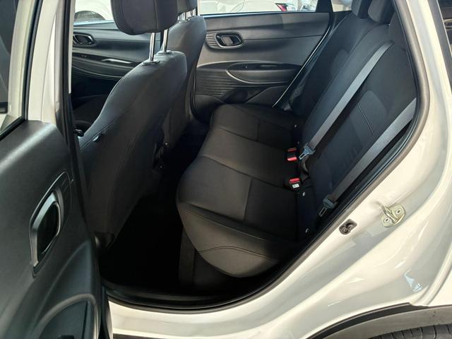 Hyundai BAYON Comfort 1.2 GDI 79 PS 5MT / LED Tempomat Navi R&uuml;ckfahrkamera Alu 16" 