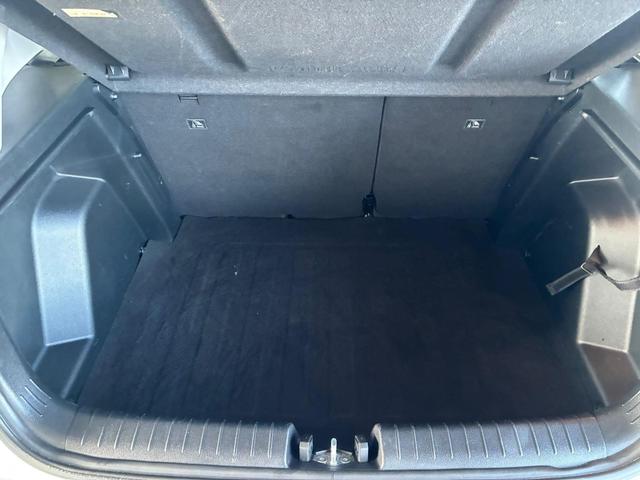 Hyundai BAYON Comfort 1.2 GDI 79 PS 5MT / LED Tempomat Navi R&uuml;ckfahrkamera Alu 16" 