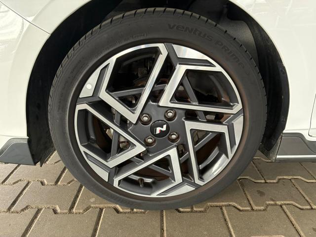 Hyundai i20 1.2 MPI N-Line / LED Tempomat Navi R&uuml;ckfahrkamera Alu 17" 