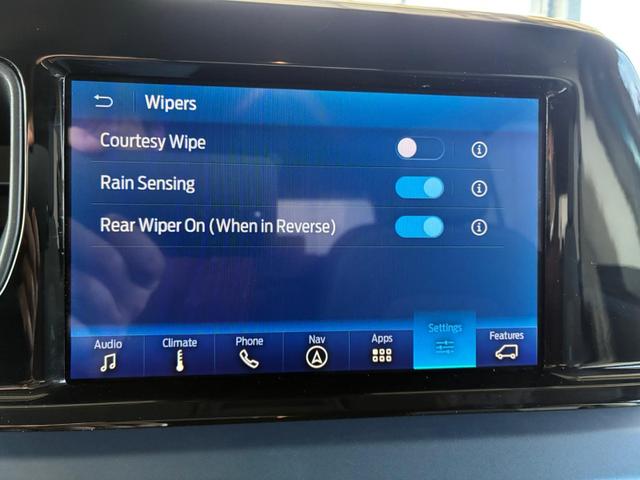 Ford Tourneo Courier Active 1.0 Ecoboost Automatik / ACC Vordersitze + Lenkrad Hz Alu 17" 