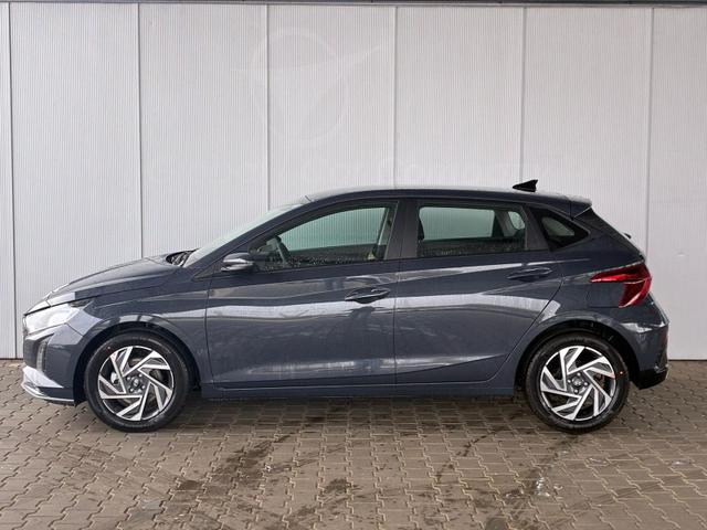 Hyundai i20 Comfort+ 1.0 T-GDI 6MT / Navi PDC m. Kamera Alu 16" 