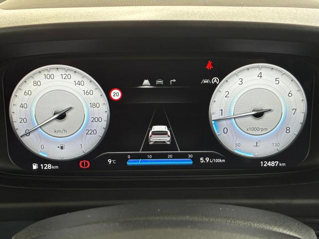 Hyundai BAYON Comfort 1.2 GDI 79 PS 5MT / LED Tempomat Navi R&uuml;ckfahrkamera Alu 16" 