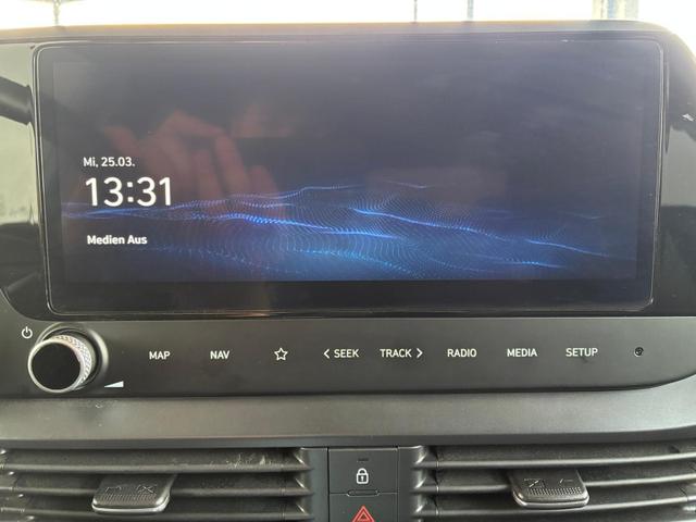 Hyundai BAYON Comfort 1.2 GDI 79 PS 5MT / LED Tempomat Navi R&uuml;ckfahrkamera Alu 16" 