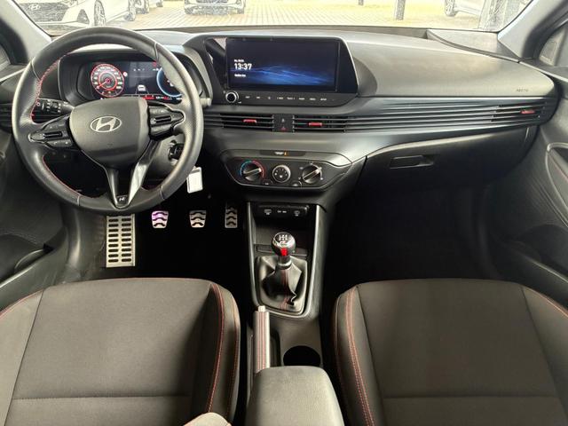Hyundai i20 1.2 MPI N-Line / LED Tempomat Navi R&uuml;ckfahrkamera Alu 17" 