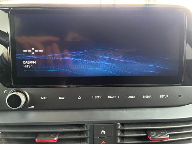 Hyundai i20 1.2 MPI N-Line / LED Tempomat Navi R&uuml;ckfahrkamera Alu 17" 