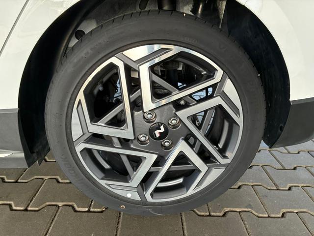 Hyundai i20 1.2 MPI N-Line / LED Tempomat Navi R&uuml;ckfahrkamera Alu 17" 