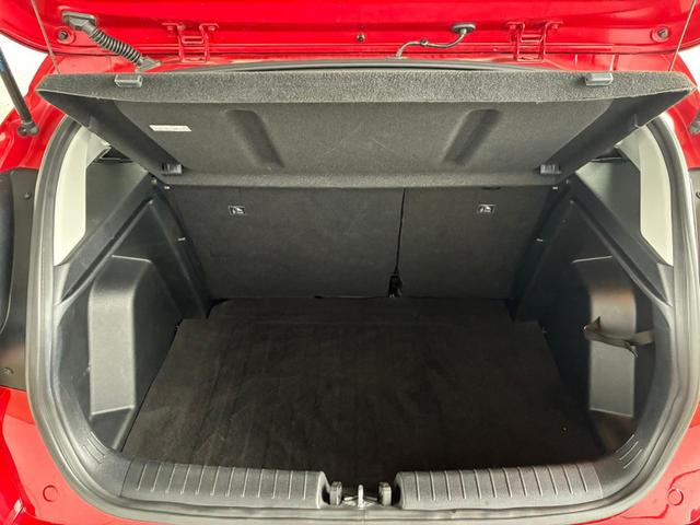 Hyundai BAYON Comfort 1.2 GDI 79 PS 5MT / LED Tempomat Navi R&uuml;ckfahrkamera Alu 16" 