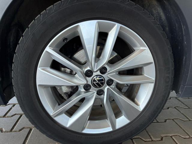 Volkswagen T-Cross Life 1.0 TSI DSG / Matrix-LED ACC Kamera Shz vorne Apple Carplay Alu 17'' Winterreifen 