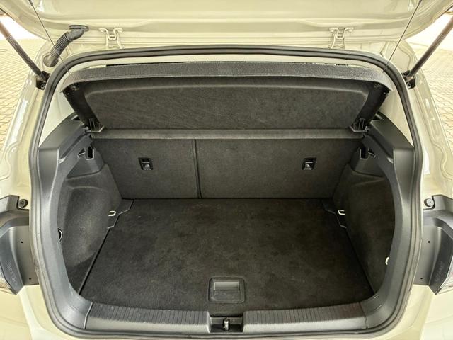 Volkswagen T-Cross Life 1.0 TSI DSG / Matrix-LED ACC Kamera Shz vorne Apple Carplay Alu 17'' Winterreifen 