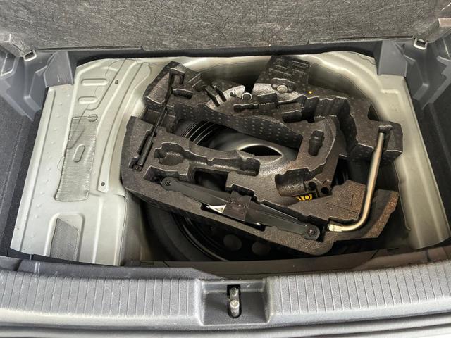 Volkswagen T-Cross Life 1.0 TSI DSG / Matrix-LED ACC Kamera Shz vorne Apple Carplay Alu 17'' Winterreifen 