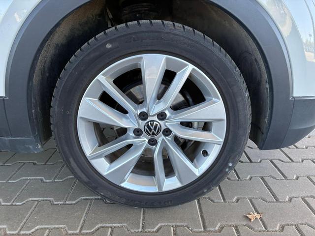 Volkswagen T-Cross Life 1.0 TSI DSG / Matrix-LED ACC Kamera Shz vorne Apple Carplay Alu 17'' Winterreifen 