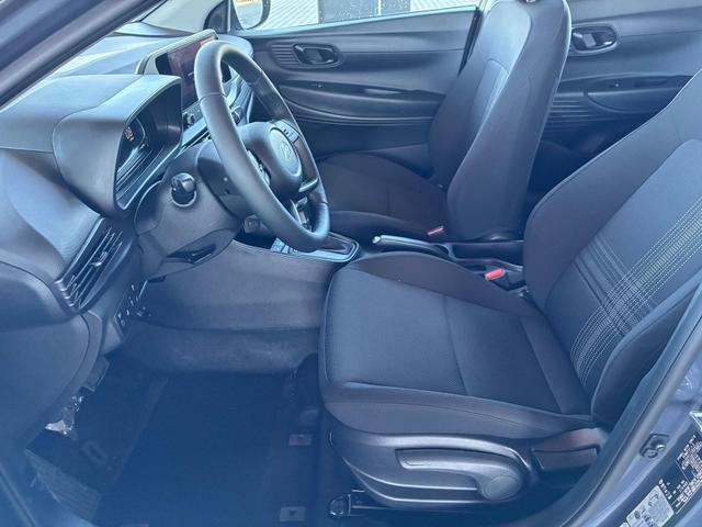 Hyundai i20 Comfort 1.0 T-GDi 7DCT / Navi Tempomat Sitz + Lenkradheizung PDC Hinten mit Kamera 