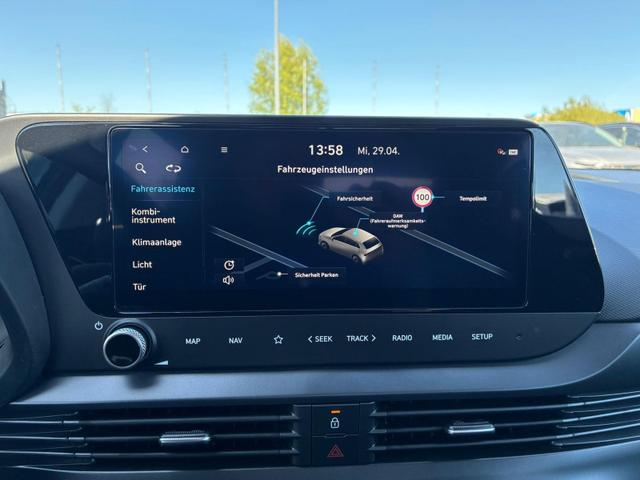 Hyundai BAYON 1.0 T-GDI DCT / Tempomat Navi R&uuml;ckfahrkamera Alu 16" 