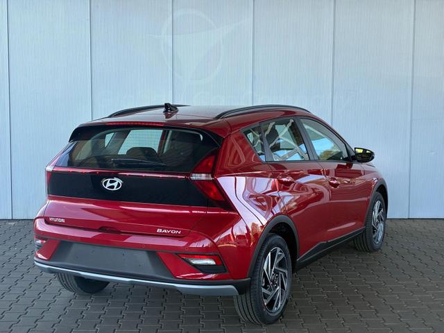 Hyundai BAYON Wave 1.0 T-GDI / Sitz & Lenkradheizung Navi R&uuml;ckfahrkamera Tempomat Alu 16" 