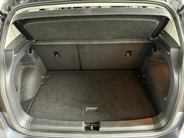 Volkswagen T-Cross Life 1.0 TSI DSG / Matrix-LED ACC Kamera Shz vorne Apple Carplay Alu 17'' Winterreifen 