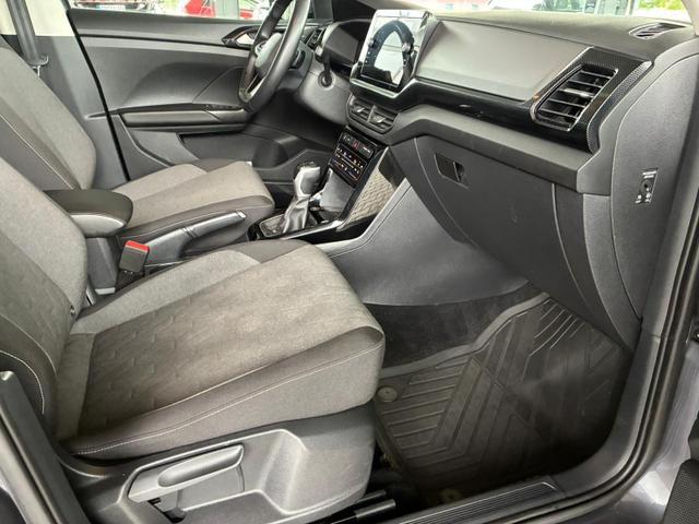 Volkswagen T-Cross Life 1.0 TSI DSG / Matrix-LED ACC Kamera Shz vorne Apple Carplay Alu 17'' Winterreifen 