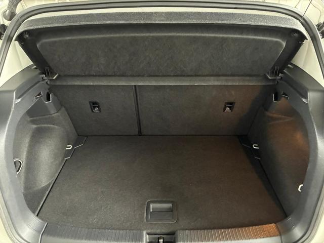 Volkswagen T-Cross Life 1.0 TSI DSG / Matrix-LED ACC Kamera Shz vorne Apple Carplay Alu 17'' Winterreifen 