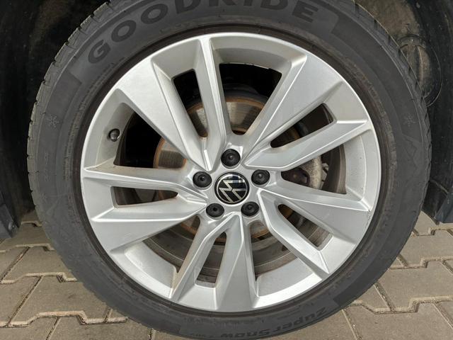 Volkswagen T-Cross Life 1.0 TSI DSG / Matrix-LED ACC Kamera Shz vorne Apple Carplay Alu 17'' Winterreifen 