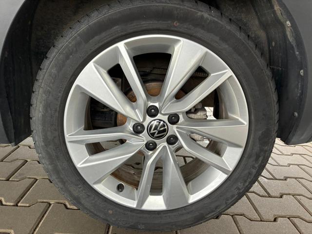 Volkswagen T-Cross Life 1.0 TSI DSG / Matrix-LED ACC Kamera Shz vorne Apple Carplay Alu 17'' Winterreifen 