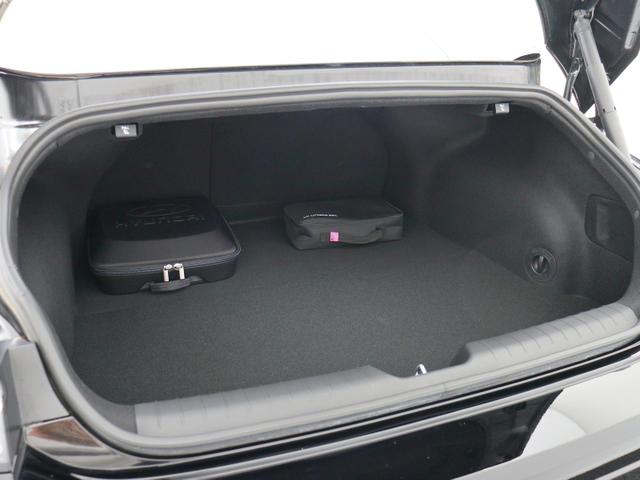 Hyundai IONIQ 6 Prime 77kWh / Head-Up 360&deg; Kam 4x Shz ACC Heckklappe elekt. Alu 20" 