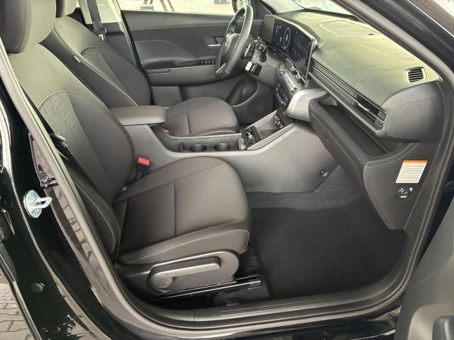 Hyundai KONA Elektro Comfort Plus 64,8kWh MY26 / ACC PDC V.+H. m. Kamera Keyless Sitz & Lenkr.Heiz./ LED Navi 