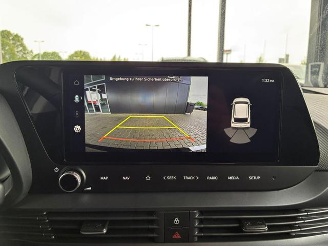 Hyundai i20 Pure 1.2 MPI / Navi PDC Hinten + Kamera Abgedunkelte Scheiben Tempomat Alu 16" 