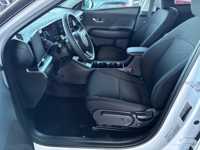 Hyundai KONA Comfort Plus 1.6 T-GDI DCT 4WD / Navi ACC Keyless 360&deg; Kam./ Sitz + Lenkradheiz. LED Alu 18" 