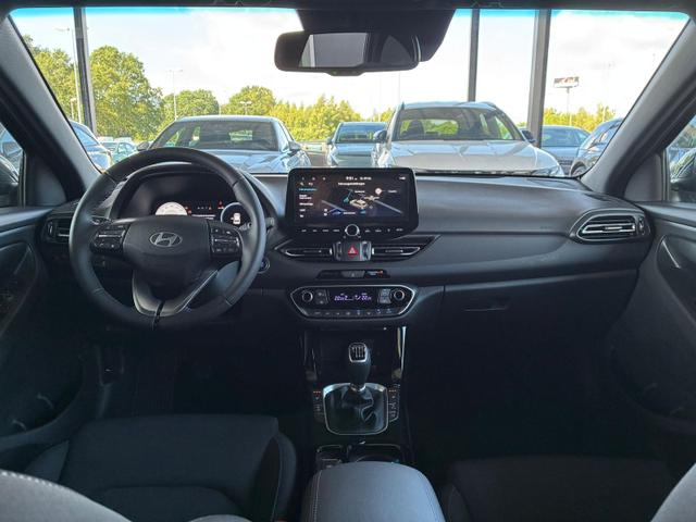 Hyundai i30 Kombi Comfort Plus 1.0 TGDI / Navi Sitz & Lenkr.Heiz. Keyless LED Alu17 