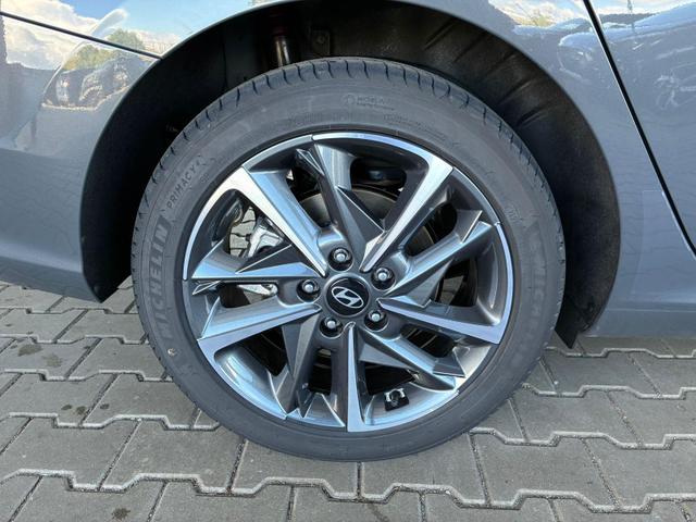 Hyundai i30 Kombi Comfort Plus 1.0 TGDI / Navi Sitz & Lenkr.Heiz. Keyless LED Alu17 