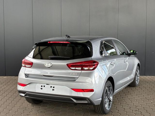 Hyundai i30 Comfort Plus 1.0 TGDI DCT / Navi ACC LED Sitz & Lenkr.Heiz PDC V&H.m.Kamera Alu 17 