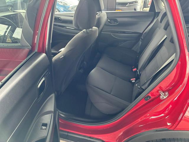 Hyundai BAYON Comfort Plus 1.2 MPI / Navi PDC m. Kamera Klimaautom./ LED Sitz & Lenkr.Heiz/ Alu16 
