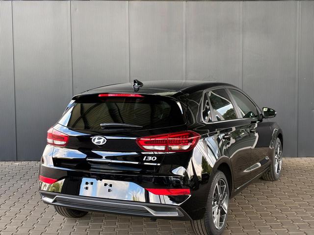 Hyundai i30 Comfort Plus 1.0 TGDI DCT/ ACC / PDC V.&H.Kamera Keyless Sitz & Lenkr.Heiz./ LED Alu 17 