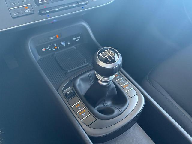 Hyundai KONA Comfort Plus 1.0 T-GDI 2WD / Navi Keyless 360&deg; Kam./ Sitz + Lenkradheiz. LED Alu 18" 