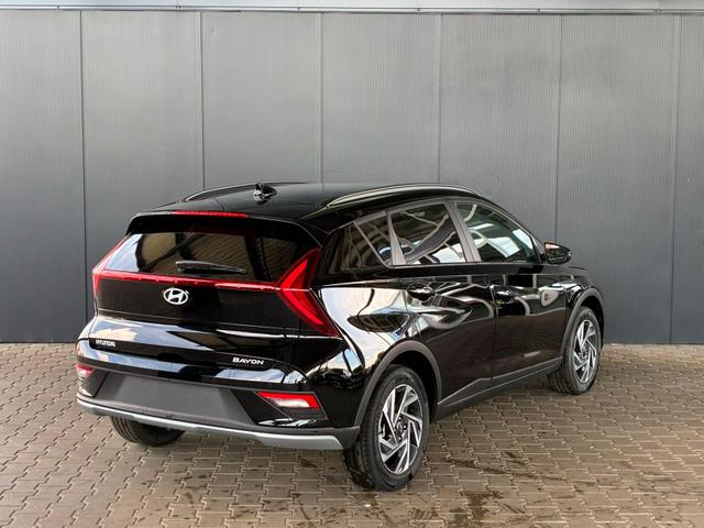 Hyundai BAYON Comfort Plus 1.2 MPI / Sitz + Lenkradheizung PDC V&H Kamera LED Tempomat Keyless Alu 16" 