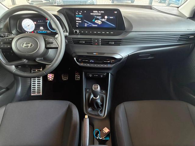 Hyundai BAYON Comfort Plus 1.2 MPI / Sitz + Lenkradheizung PDC V&H Kamera LED Tempomat Keyless Alu 16" 