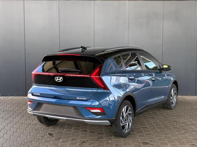 Hyundai BAYON Comfort Plus 1.2 MPI / Navi PDC m. Kamera Klimaautom./ LED Sitz & Lenkr.Heiz/ Alu16 