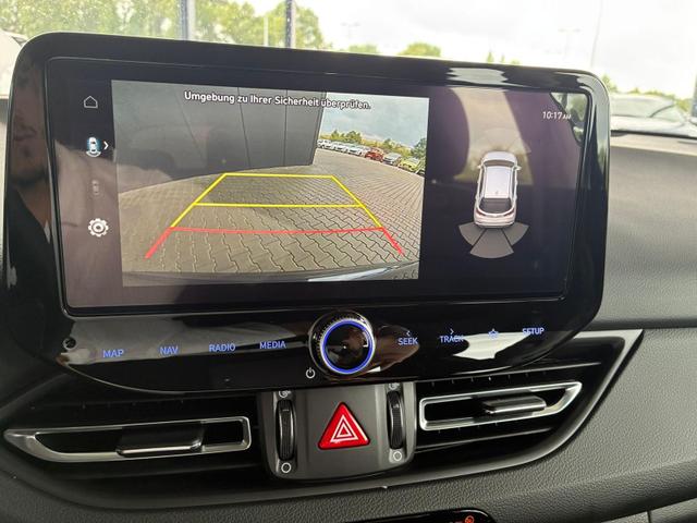 Hyundai i30 Kombi Comfort 1.5 GDI / Navi Tempomat Shz Vorne + Lenkrad heizung LED ALU 16'' 