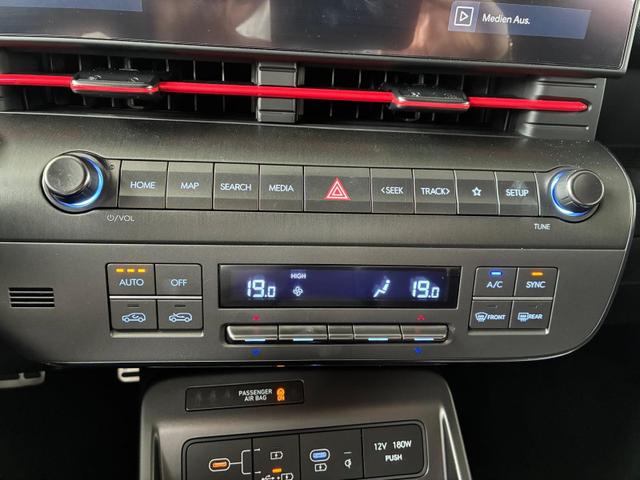 Hyundai KONA 1,6 T-GDI DCT N-Line 179 PS / Navi ACC Shz Vorne + Lenkradheizung LED ALU 18'' 