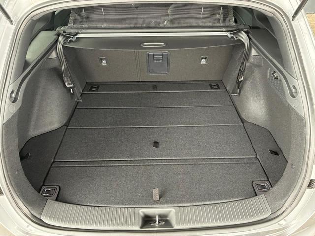 Hyundai i30 Kombi Comfort Plus 1.0 TGDI DCT / Navi Sitz + Lenkradheizung PDC V&H Kamera LED Alu 17" 