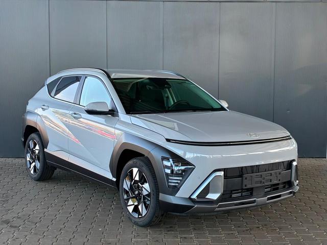 Hyundai KONA GO Plus 1.6 T-GDI 2WD 7DCT / Navi Keyless ACC PDC V.&H. Kamera Sitz & Lenkr.Heiz./ LED Privacy 