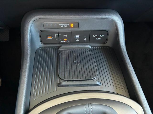 Hyundai KONA Comfort 1.0 T-GDI 2WD / Navi Keyless PDC V.&H. Kamera Sitz & Lenkr.Heiz./ LED Alu 18" 