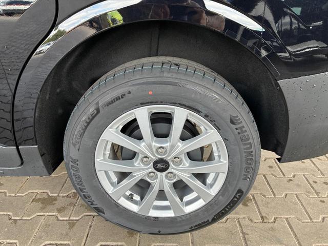 Ford Focus Titanium 1.0 Ecoboost AT / PDC V.&H. m. Kamera Privacy 5-Jahre Garantie Alu 16" 