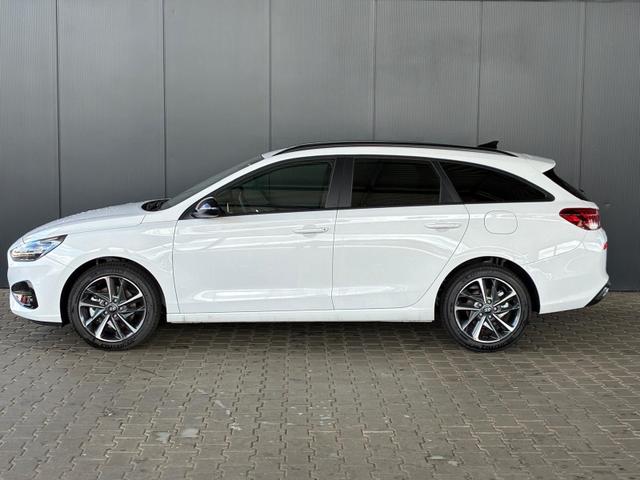 Hyundai i30 Kombi Comfort Plus 1.0 TGDI DCT / Navi Sitz + Lenkradheizung PDC V&H Kamera LED Alu 17" 