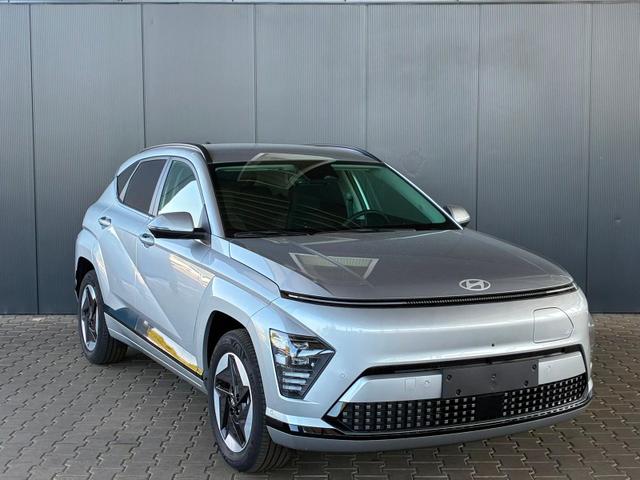 Hyundai KONA EV Comfort 65,4 kWh / Navi ACC Shz Vorne + lenkradheizung LED ALU 17'' 