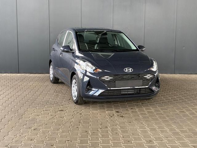 Hyundai i10 4-Sitzer Pure 1,0 Navi/ Einparkhilfe hinten + Kamera/ Front Assist 