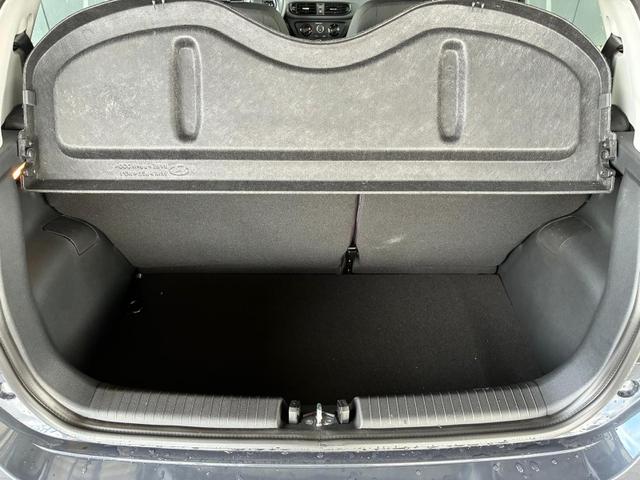 Hyundai i10 4-Sitzer Pure 1,0 Navi/ Einparkhilfe hinten + Kamera/ Front Assist 