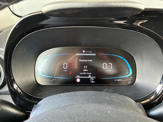 Hyundai i10 4-Sitzer Pure 1,0 Navi/ Einparkhilfe hinten + Kamera/ Front Assist 