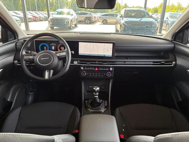 Hyundai TUCSON NX4 Pure 1.6 T-GDI 2WD 48V / Sitz + Lenkradheiz. LED Tempomat Alu 17" 