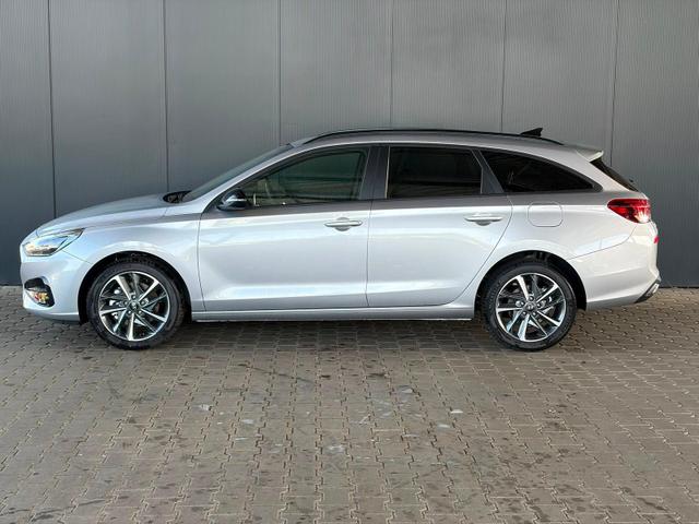 Hyundai i30 Kombi Comfort Plus 1.0 TGDI DCT Navi/ Adaptiver Tempomat/ Totwinkel Assistent/ Alu 17" 