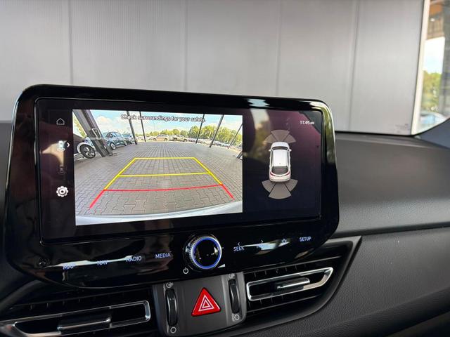 Hyundai i30 Kombi Comfort Plus 1.0 T-GDI DCT Navi/ Totwinkel Assistent/ PDC V&H + Kamera/ Alu 17" 